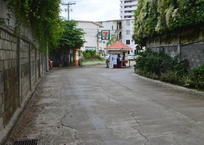Dencio's Crib Lapu-Lapu City